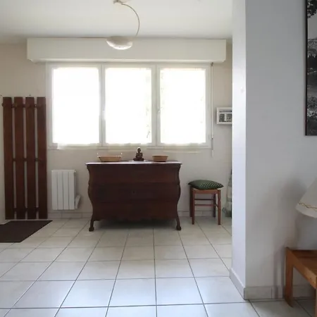 Maison 3 Chambres Au Calme Vakantiehuis *